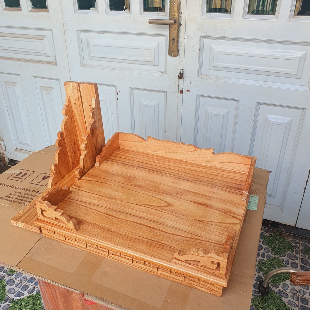 Bàn thờ treo tường gỗ xoan ngang 50cm trơn vàng nhạt