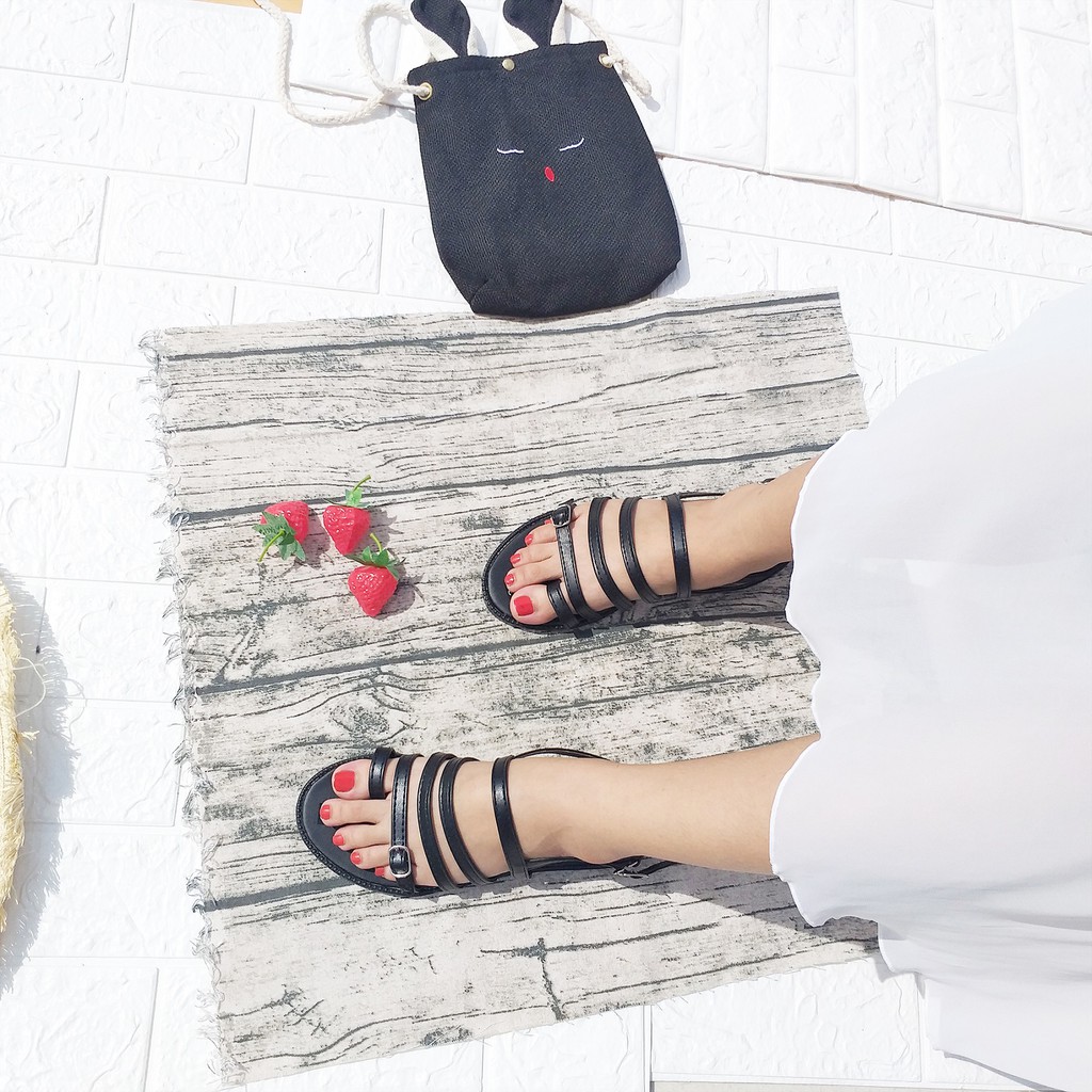 Dép sandal xỏ ngón nhiều dây cách điệu đi biển vintage