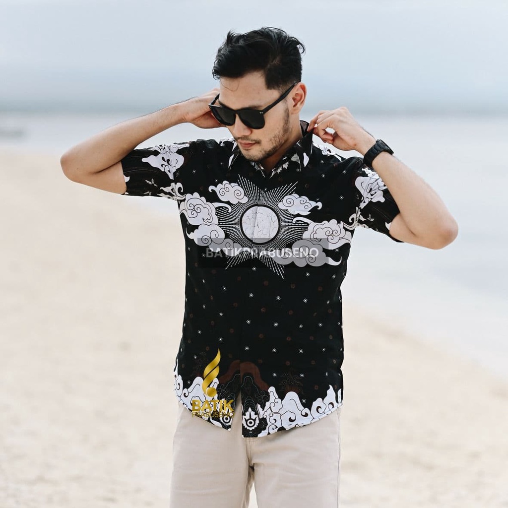 Suryawardana Áo Sơ Mi Nam Ngắn Tay Chính Hãng Vừa Vặn Ori Prabuseno Jumbo Vải Cotton Dày Cao Cấp Kiểu Hiện Đại Sang Trọng Dành Cho Nam Văn Phòng 2022 Solo
