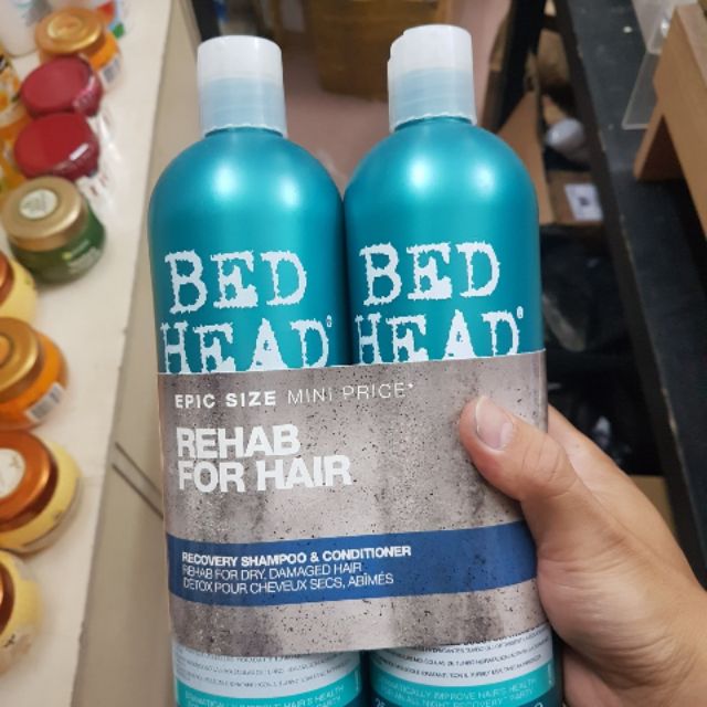 Dầu gội đỏ xanh tím
