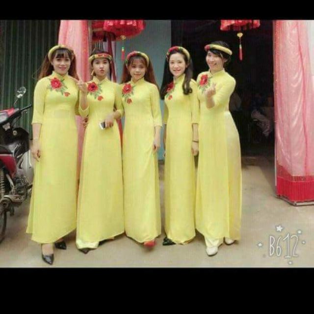 Áo dài vải lụa đẹp