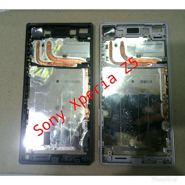 Thảm Lót Bàn Ăn Hình Xương Độc Đáo Cho Sony Xperia Z5 Lcd