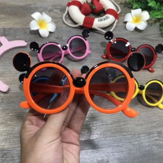 kính tai chuột cho bé yêu