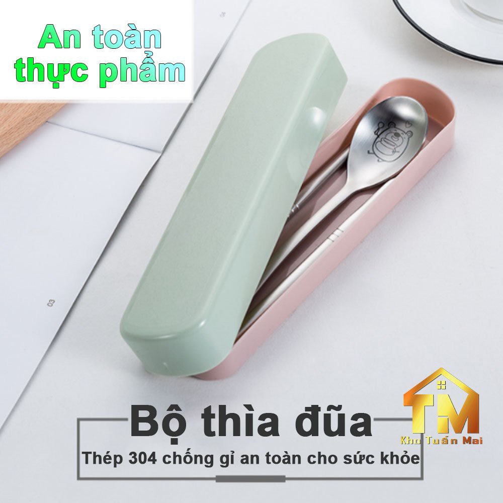 Bộ thìa đũa INOX304 hình gấu sản phẩm gồm Muỗng Đũa Nĩa có hộp đựng dành cho văn phòng hoặc đi du lịch tiện dụng