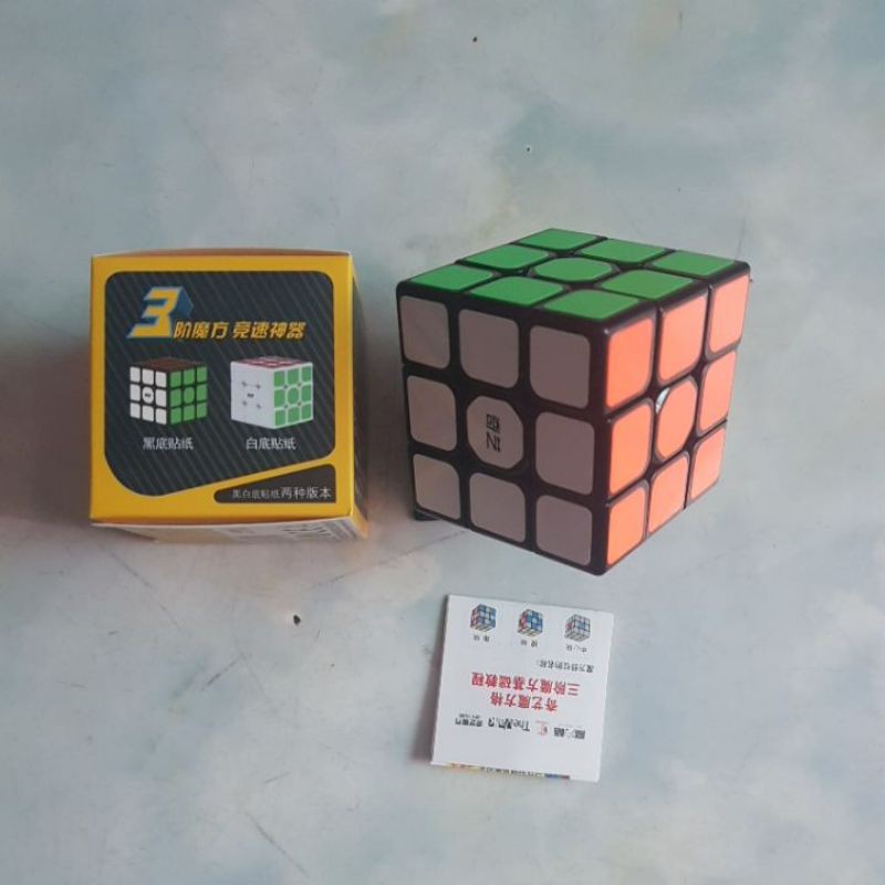 Rubik Qiyi Sail W viền đen 3 tầng