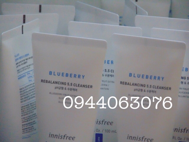 sữa rửa mặt innisfree Blueberry rebalancing 5.5 cleanser 100ml | BigBuy360 - bigbuy360.vn