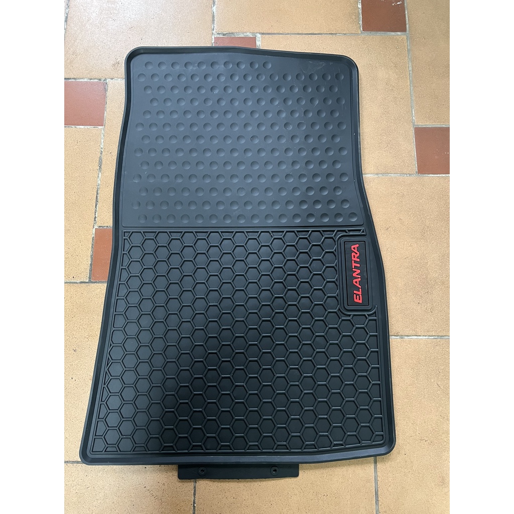 Thảm trải sàn , lót sàn cao su theo xe Hyundai Elantra 2016-2021