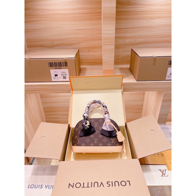 Túi Lv hến hàng vip order sz 24