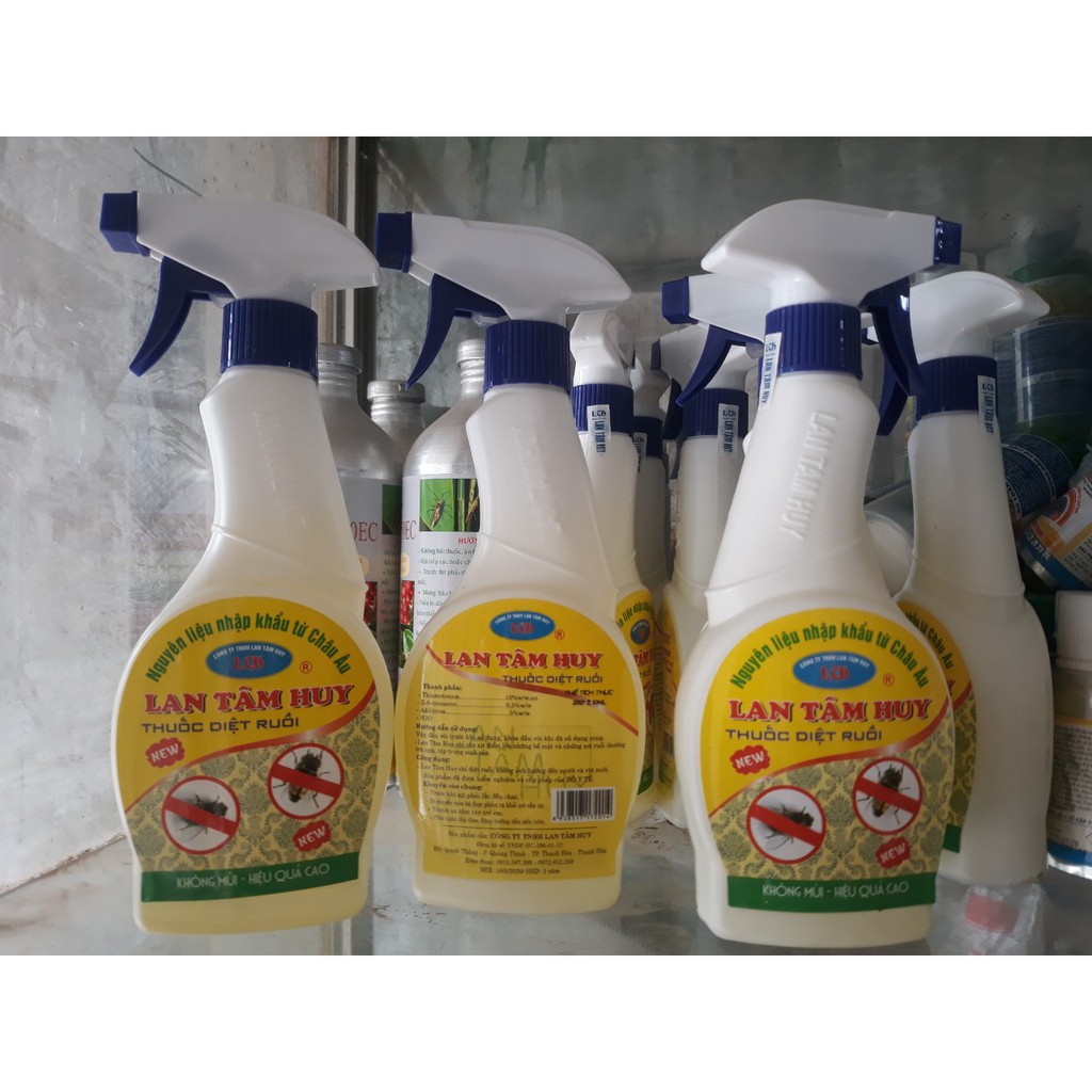 Chai xịt Ruồi Lan Tâm Huy nguyên liệu nhập khẩu Châu Âu 350ml