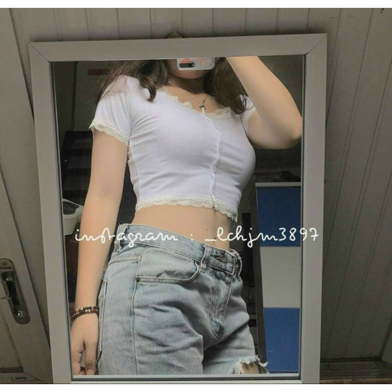 ÁO CROPTOP CỔ TRÒN REN XINH