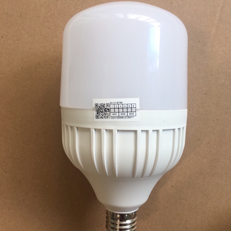 Bóng đèn Led Điện Quang 30W bulb trụ nhựa tráng nhôm tản nhiệt