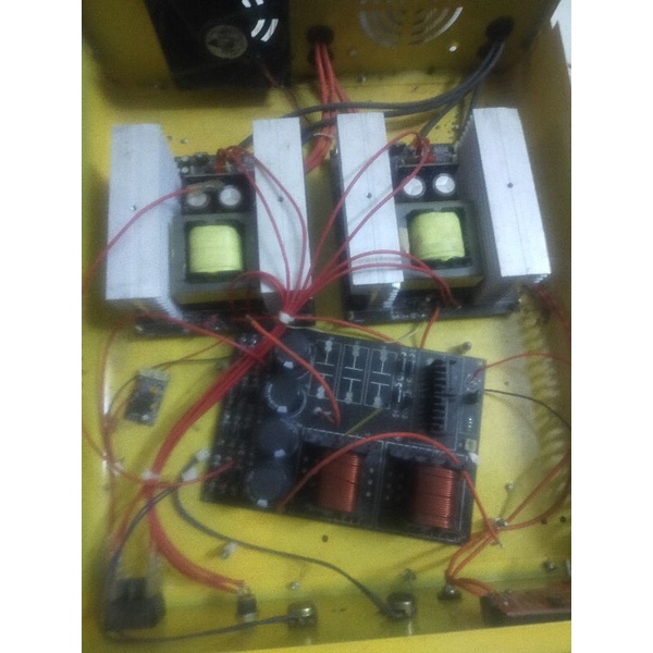 Máy invectercũ thanh lí