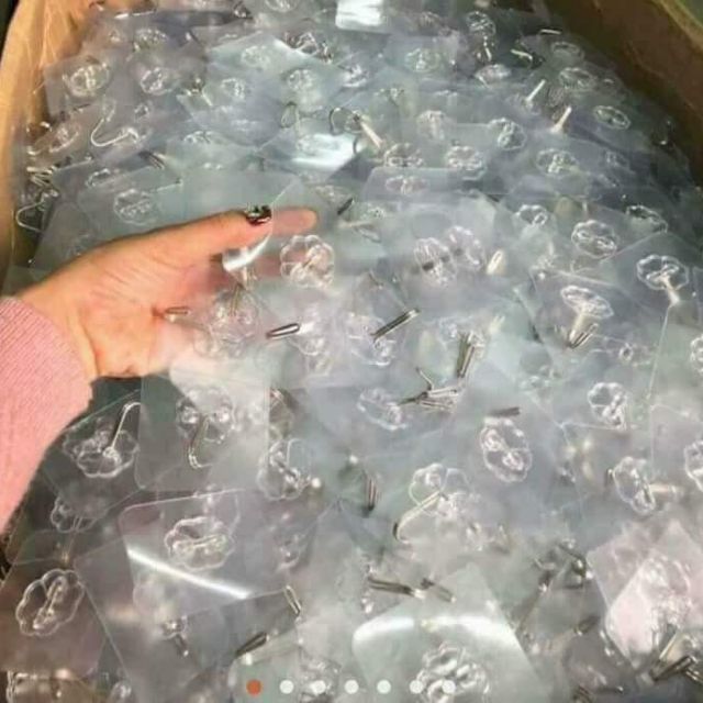 Móc  dính  thần  thánh (combo 100c)