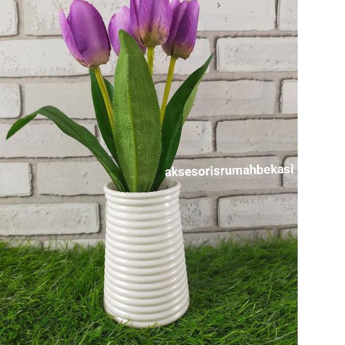 Chậu Hoa Tulip Nhân Tạo Bằng Nhựa Kèm Ốc Vít Melamine 0...