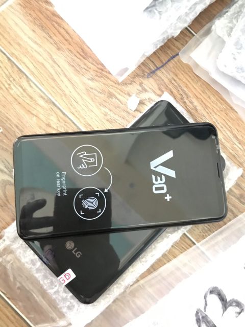 Điện thoại Lg V30 plus 128gb Mới chính hãng nhập khẩu | BigBuy360 - bigbuy360.vn
