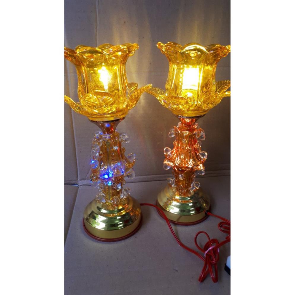 2 cCÂY ĐÈN THỜ 1 BÔNG THỦY TINH PHA LÊ ĐỔI MÀU CAO CẤP 30CM