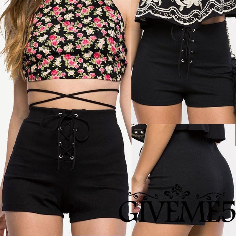 Quần short lưng thun phối họa tiết trẻ trung năng động dành cho nữ