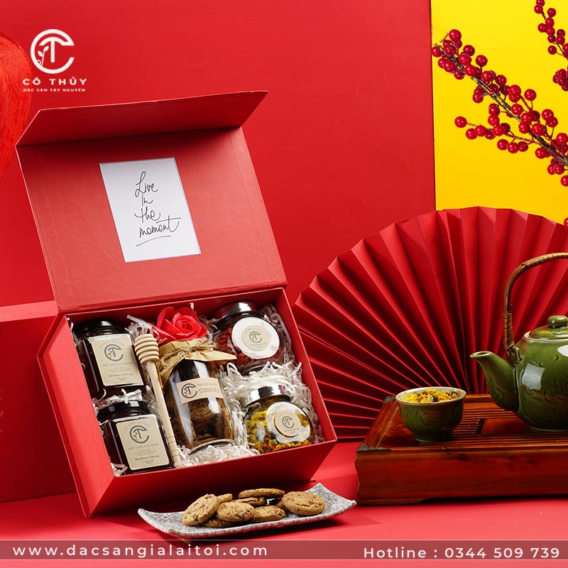 Set Bánh Quà Tặng Ý Nghĩa 2024, Quà Tặng Giáng Sinh Cho Mẹ, Bạn Gái  Từ Mật Ong Cookies Tea CTG316
