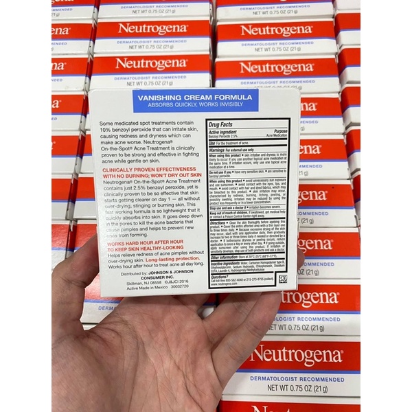 Kem chấm mụn neutrogena On the spot acne treatment benzoyl peroxide