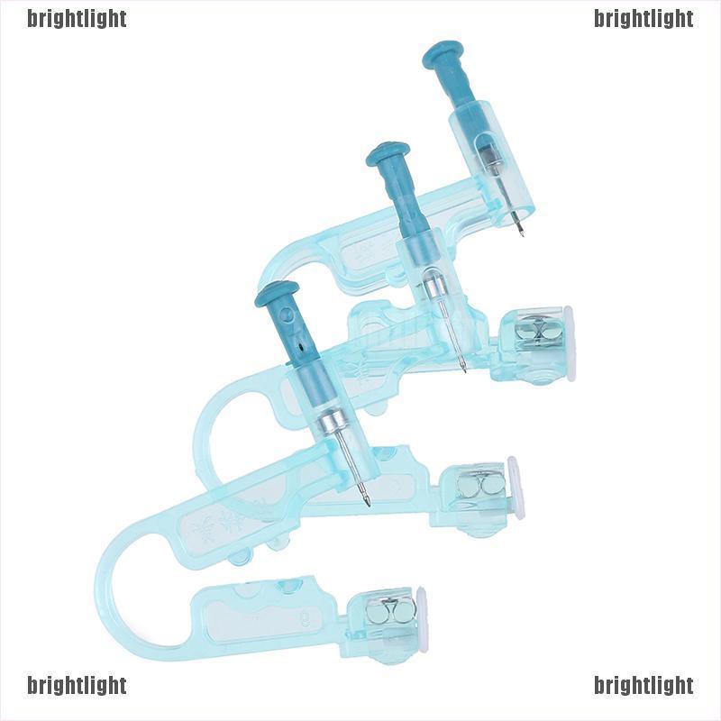 1 Dụng Cụ Bấm Lỗ Tai An Toàn