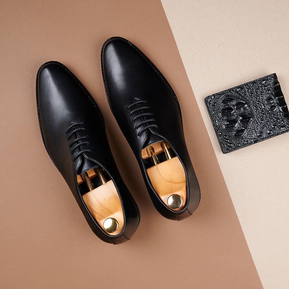 Giày da nam cao cấp màu đen da bò hàng hiệu Tâm Anh form giày ôm chân mã GNTA820-D