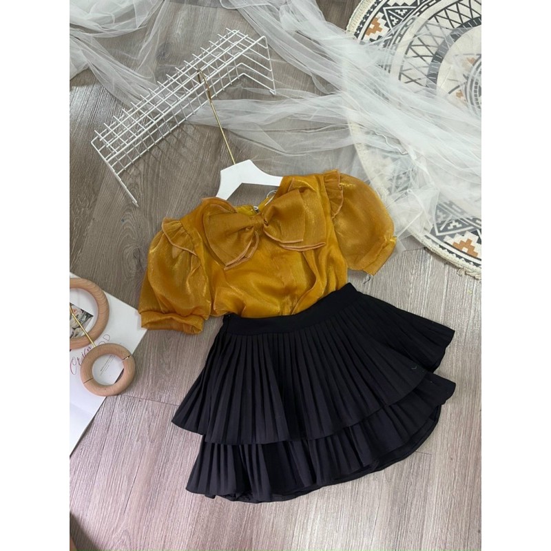 Áo sơ mi nơ cộc tay lụa óng