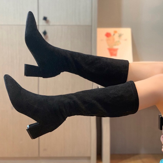 Boots lửng da lộn ulzzang gót vuông cao 6cm không khoá