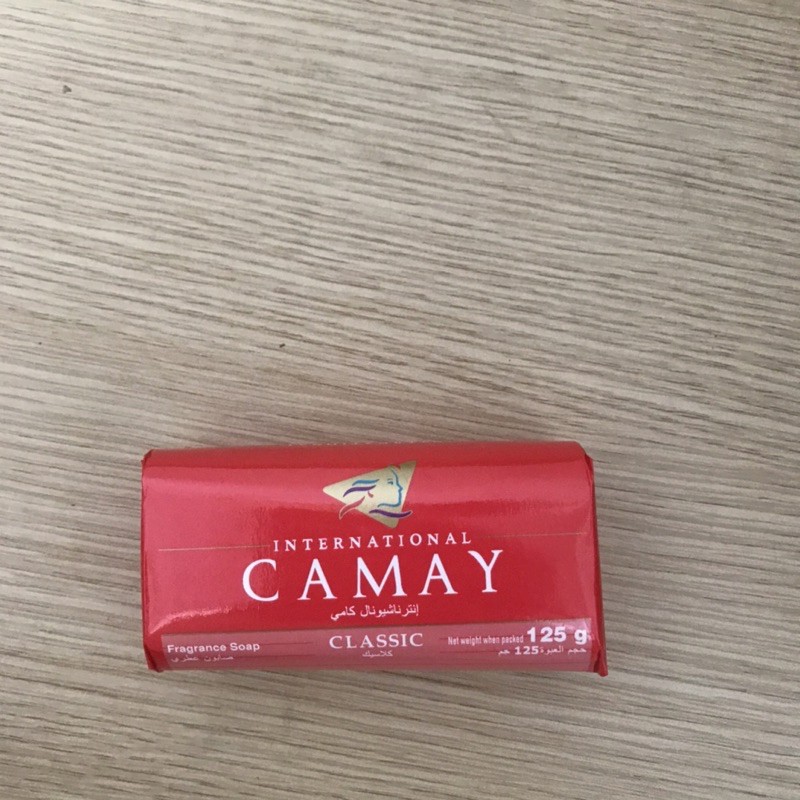 Xà bông tắm Camay Chic 125g