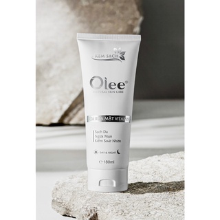 Sữa Rửa Mặt Vitamin Olee