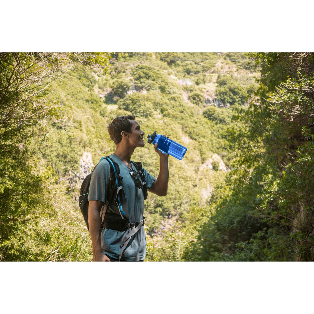 [CHÍNH HÃNG] BÌNH NƯỚC THỂ THAO CAMELBAK CHUTE MAG [1L] (XÁM)