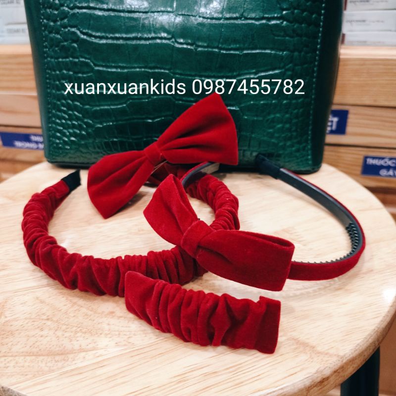 Set kẹp tóc 4 chị tiết cho mẹ và bé đón giáng sinh