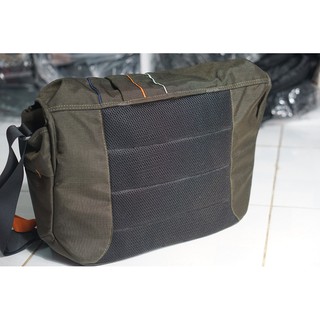 Túi máy ảnh Crumler jackpack 9000.