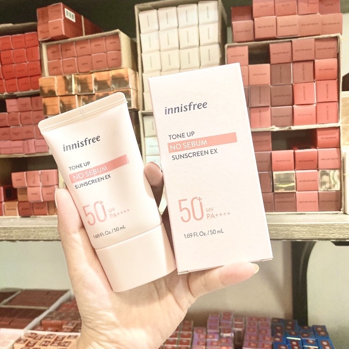 Kem chống nắng Eco safety no sebum sunblock SPF35 Innisfree