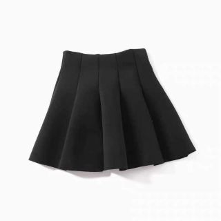 Chân váy xếp li