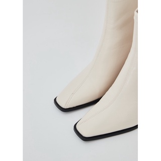 05023 - KAI ANKLE BOOTS