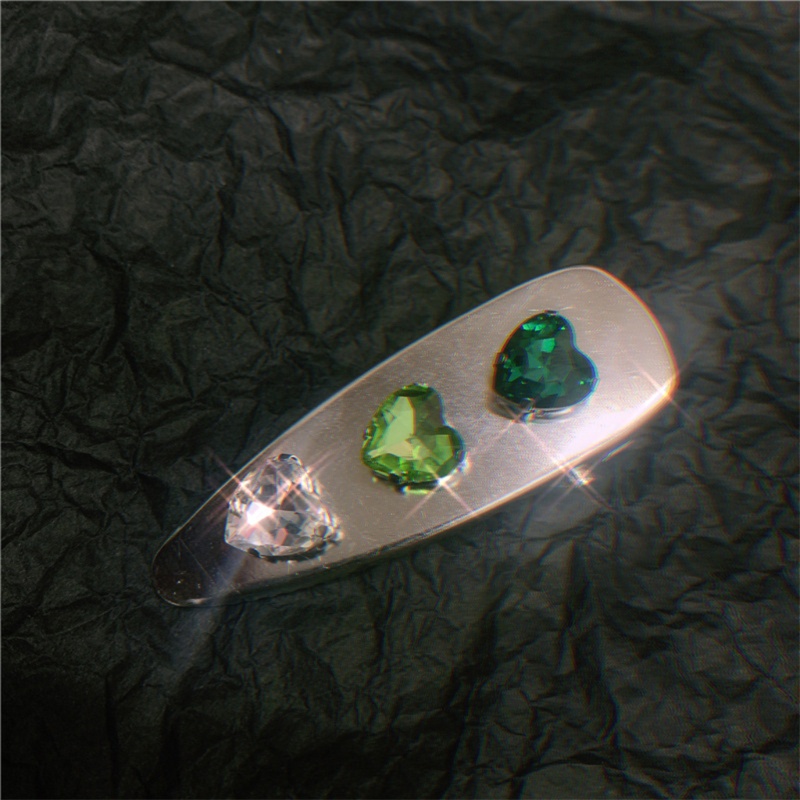 Kẹp Tóc Đuôi Ngựa Đính Đá Pha Lê Hình Trái Tim