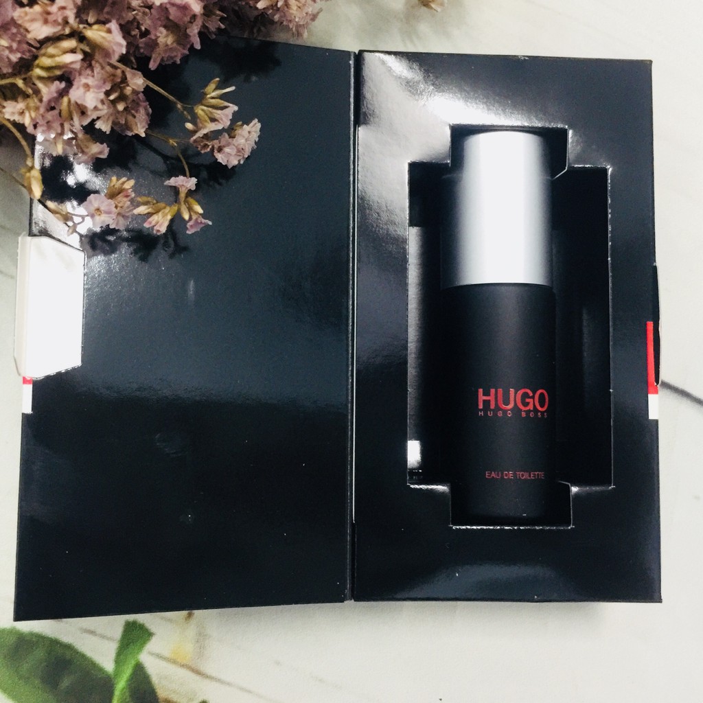 Nước Hoa Hugo Boss Hugo Just Different EDT 8ml Dạng Xịt