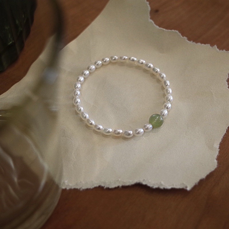 Vòng tay đôi hạt ngọc trai nhân tạo nhí mix đá xanh 4ly