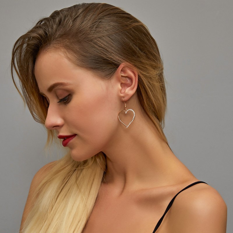 Hoa tai hình trái tim / chìa khóa / cánh bướm bằng kim loại