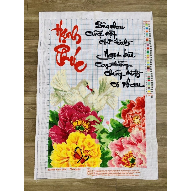 Tranh thêu thành phẩm Hạnh Phúc