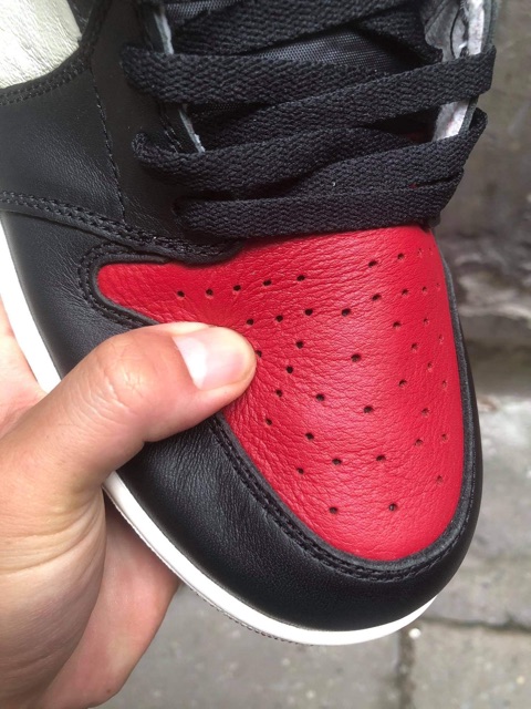 Giày JD 1 bred toe chuẩn 1:1 ( 36-45) ảnh tự chụp | BigBuy360 - bigbuy360.vn