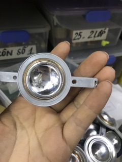 2 chiếc Côn loa càng
