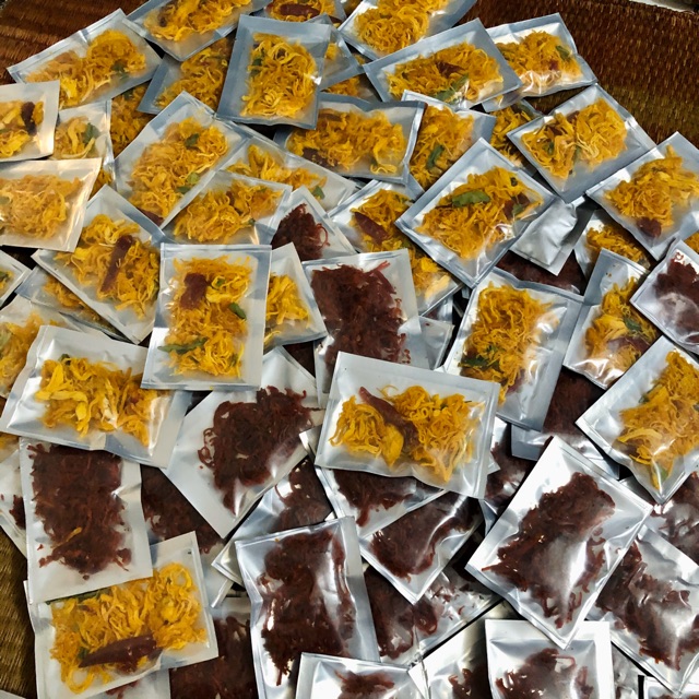 Khô gà , khô bò bán lẻ gói nhỏ