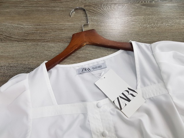 Áo blouse cổ vuông tay phồng - A.8