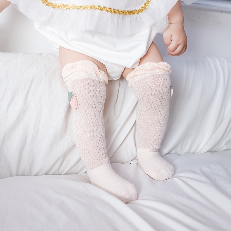 Vớ Cotton Miệng Rộng In Hình Dâu Tây Hoạt Hình Chống Muỗi Mùa Hè Cho Bé Sơ Sinh