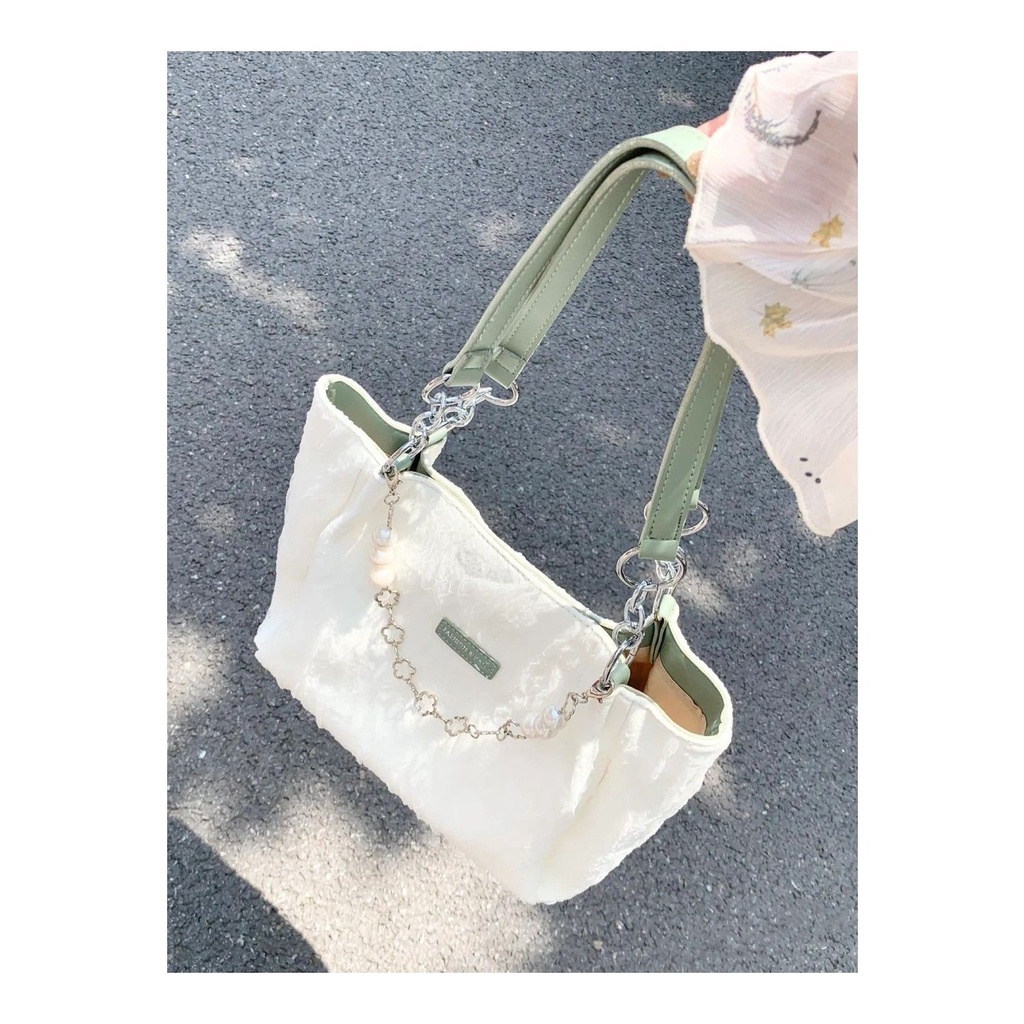 Túi Xách Dây Xích Đeo Vai Kích Thước 32 X 25