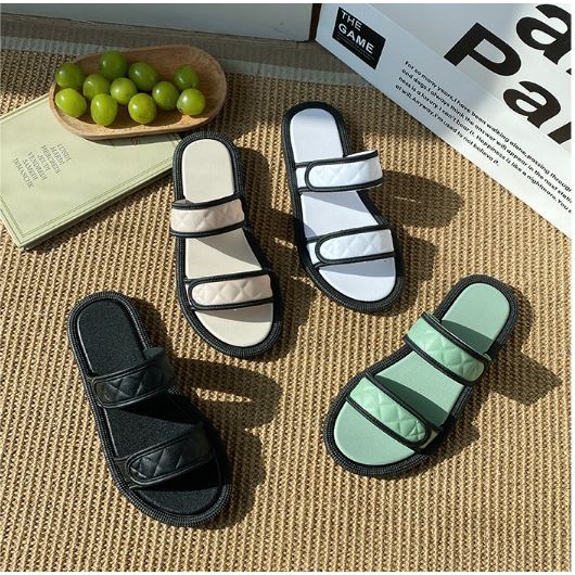 Dép Sandal Nữ Quai Ngang Chống Trơn Trợt Mẫu Mã Đơn Giản Phong Cách Năng Động