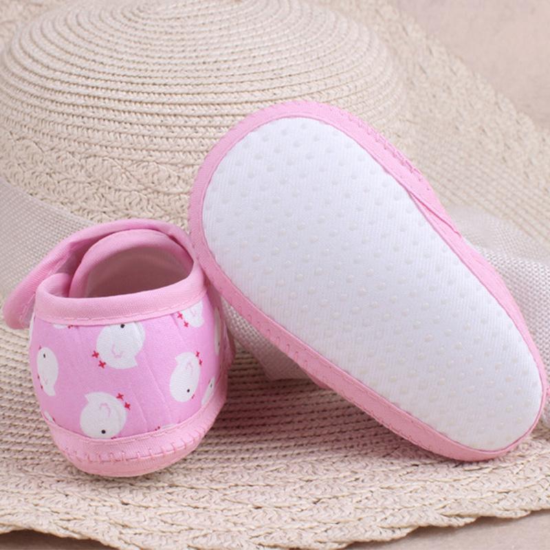Giày cotton mềm mại họa tiết hoạt hình cho bé sơ sinh