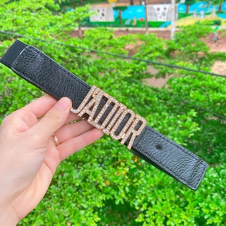 Đai nịt váy chữ đính đá dễ phối vây đầm nhất