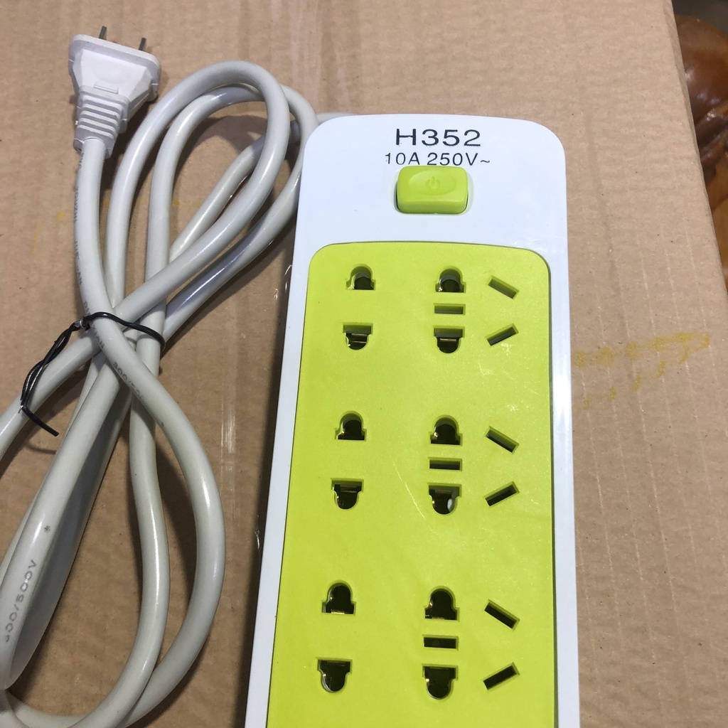 Ổ cắm điện đa năng có cổng usb sạc pin chuyển đổi thông minh chống giật phích dây dài 1m3 với 6 ổ cắm cùng 3 khe cắm USB